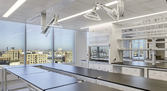 Laboratory Furniture & Solutions